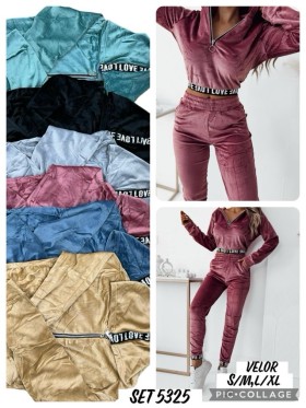 Komplety welurowe damskie , size S-XL, paczka 12szt, MIX kolor