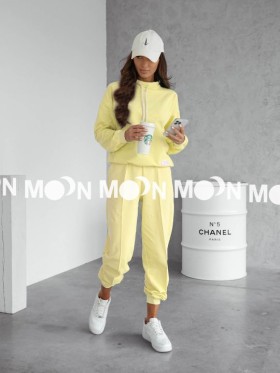 Komplety damskie polskie , size s-xl, paczka 4szt,1kolor