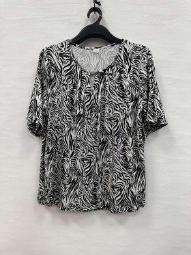 Bluzki damskie Polskie, Size 48-54, paczka 4szt 1kolor
