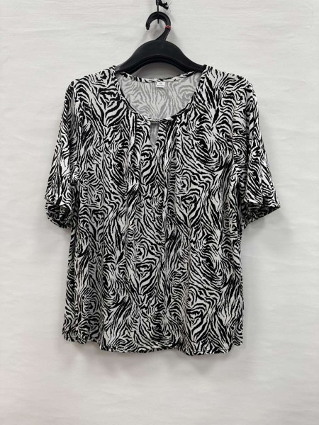 Bluzki damskie Polskie, Size 48-54, paczka 4szt 1kolor