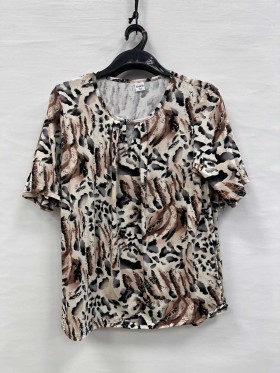 Bluzki damskie Polskie, Size 48-54, paczka 4szt 1kolor