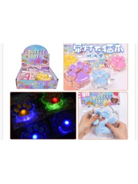 ZABAWKI SQUISHY LED. 8SZT / PACZKA, KOLOR JAK NA ZDZIĘCIU