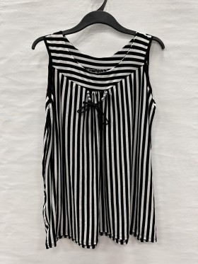 Bluzki damskie Polskie, Size standard, paczka 4szt 1kolor