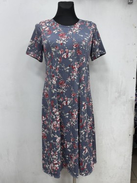 Sukienki damskie Polskie, Size 44-50, paczka 4szt 1kolor