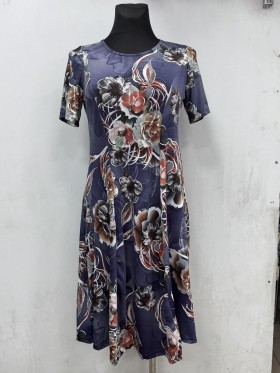 Sukienki damskie Polskie, Size 44-50, paczka 4szt 1kolor
