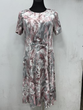Sukienki damskie Polskie, Size 44-50, paczka 4szt 1kolor