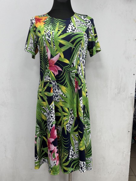 Sukienki damskie Polskie, Size 44-50, paczka 4szt 1kolor