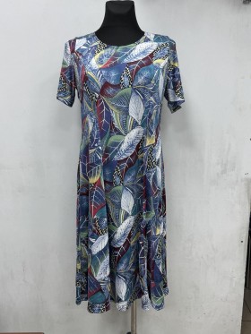 Sukienki damskie Polskie, Size 44-50, paczka 4szt 1kolor