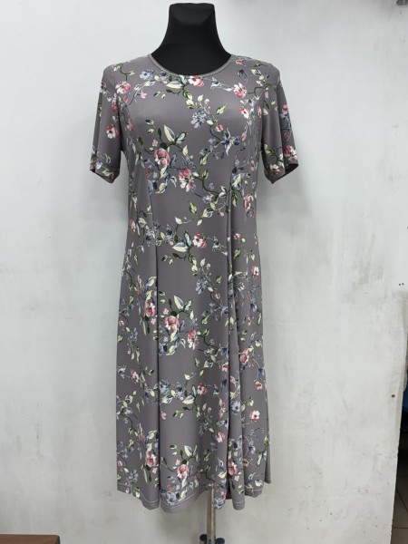 Sukienki damskie Polskie, Size 44-50, paczka 4szt 1kolor