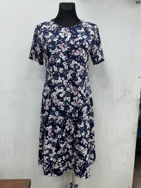 Sukienki damskie Polskie, Size 44-52, paczka 5szt 1kolor