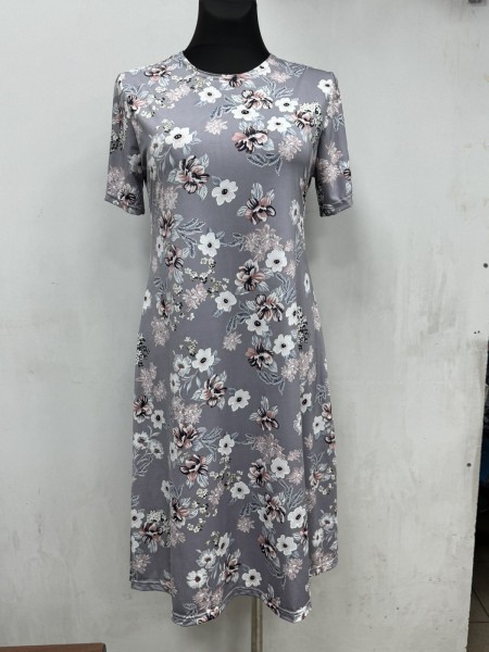 Sukienki damskie Polskie, Size 44-52, paczka 5szt 1kolor