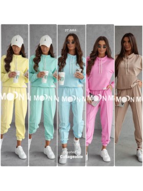 Komplety damskie polskie, size s-xl, paczka 4szt,1kolor