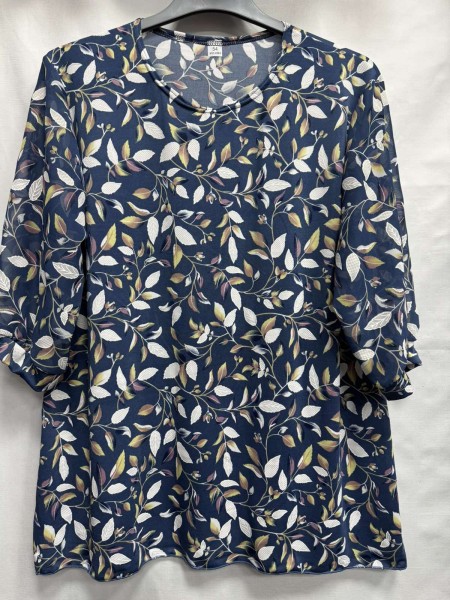 Bluzki damskie Polskie, Size 54-60, paczka 4szt 1kolor
