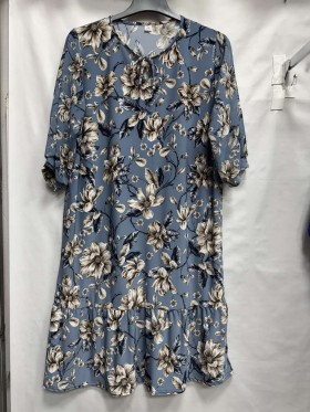 Sukienki damskie Polskie, Size 54-60, paczka 4szt 1kolor