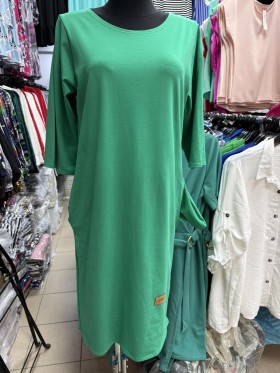 Sukienki damskie Polskie, Size 54-60, paczka 4szt 1kolor