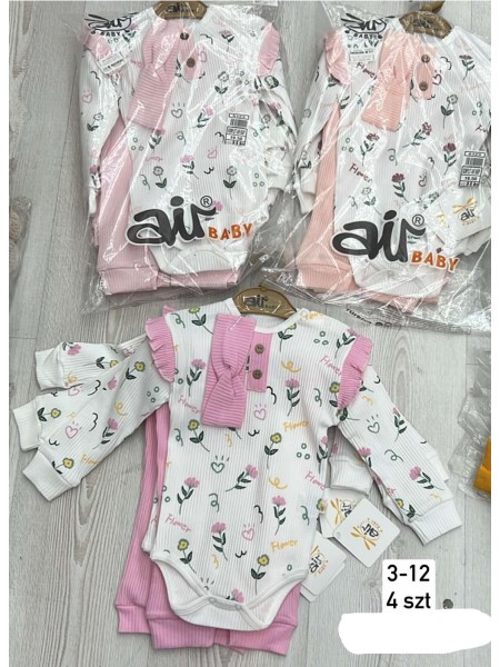 Komplety  DZIECIĘCE , size 3-12m,paczka 4szt, 1 kolor