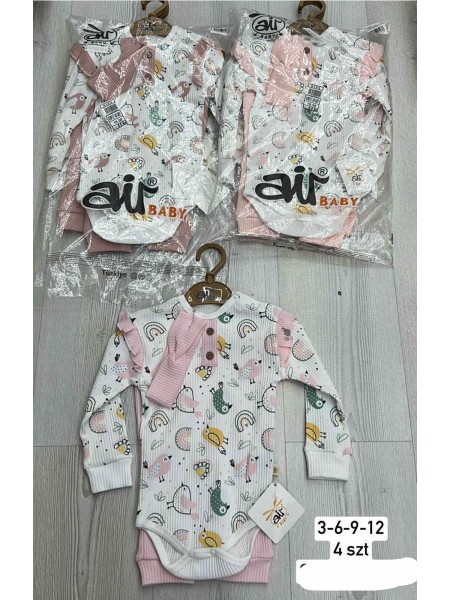 Komplety  DZIECIĘCE , size 3-12m,paczka 4szt, 1 kolor