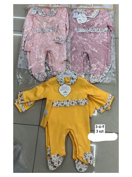 Kombinezon DZIECIĘCE , size 3-9m,paczka 3szt, 1 kolor