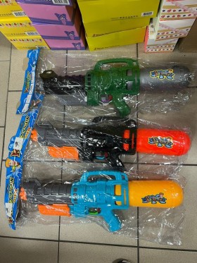 ZABAWKI PISTOLET . 3 SZT / PACZKA, KOLOR JAK NA ZDZIĘCIU