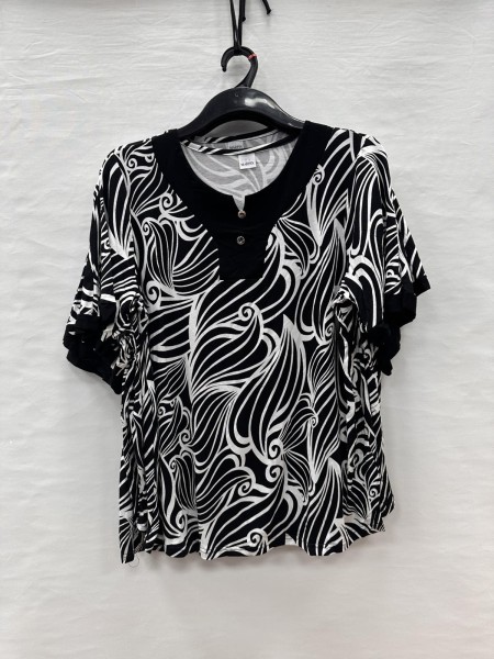 Bluzki damskie Polskie, Size 54-60, paczka 4szt 1kolor