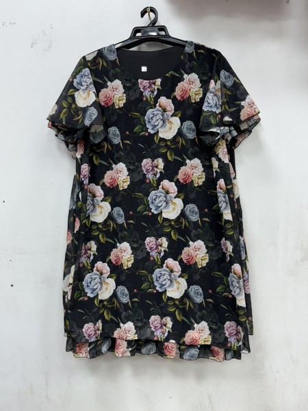 Sukienki damskie Polskie, Size 58-64, paczka 4szt 1kolor