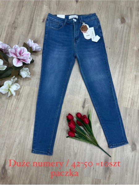 Jeansy damskie , size 42-50 paczka 10szt,