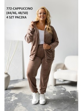 Komplety damskie polskie, Size 44-50,paczka 4szt,1kolor