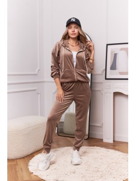 Komplety damskie polskie, Size s-xl,paczka 4szt,1kolor