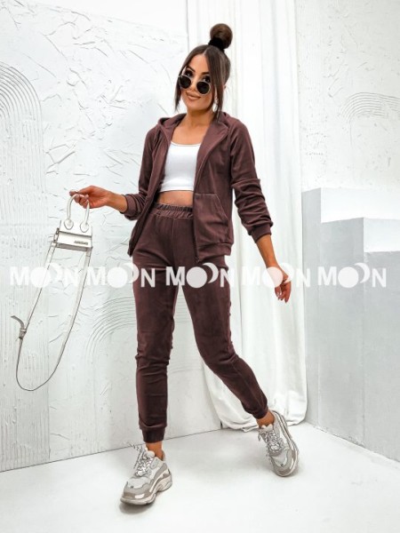 Komplety damskie polskie , Size s-xl,paczka 4szt,1kolor