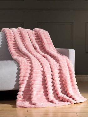 Najmodniejszy styl  koce rozm : 200/220cm