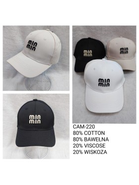 Czapki Damskie. paczka 12szt, mix kolor