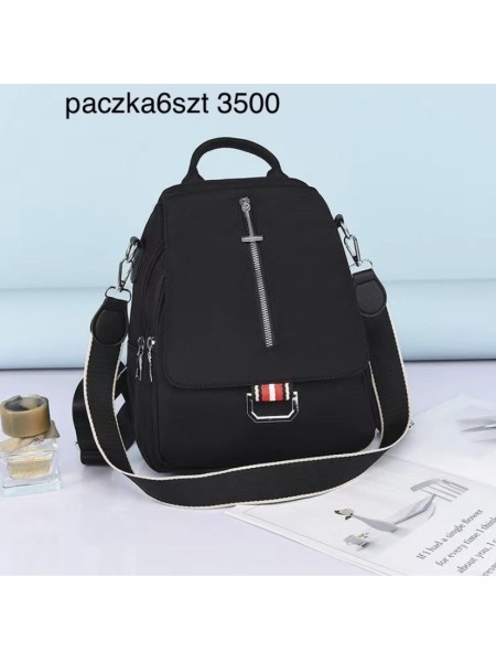 Plecaki damskie (standard 6szt ,1 kolor .)