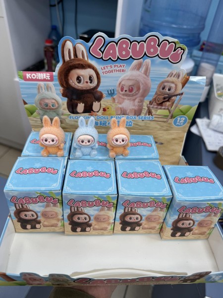 ZABAWKI LABUBU ,12SZT / PACZKA, KOLOR JAK NA ZDZIĘCIU