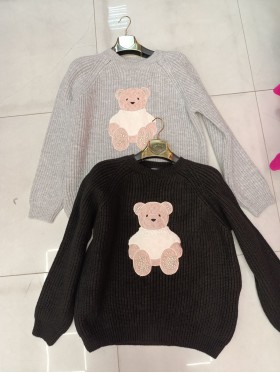 Swetry damskieTureckie ,size UNI, paczka 6szt,1 kolor