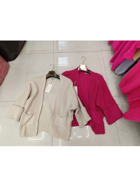Swetry damskieTureckie ,size UNI, paczka 10szt,MIX kolor