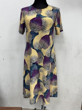 Sukienki damskie Polskie, Size 44-52, paczka 5szt 1kolor