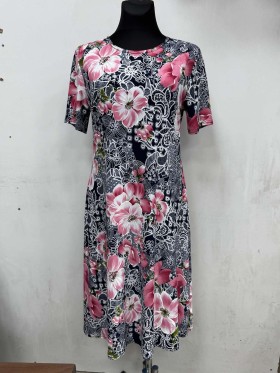 Sukienki damskie Polskie, Size 44-52, paczka 5szt 1kolor