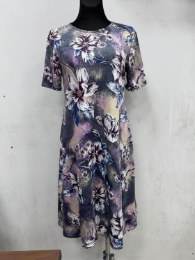 Sukienki damskie Polskie, Size 44-52, paczka 5szt 1kolor