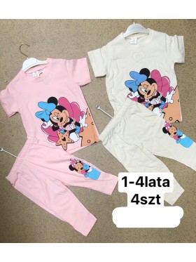Komplety  DZIECIĘCA ,size 1-4 lat,paczka 4szt,1kolor