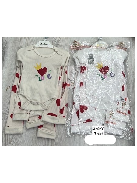 Komplety DZIECIĘCA ,size 3-9m,paczka 3szt,1kolor