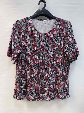 Bluzki damskie Polskie, Size 48-54, paczka 4szt 1 kolor