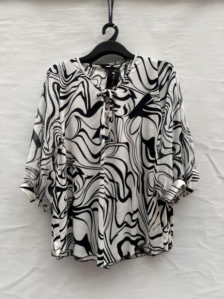 Bluzki damskie Polskie, Size 54-60, paczka 4szt 1 kolor