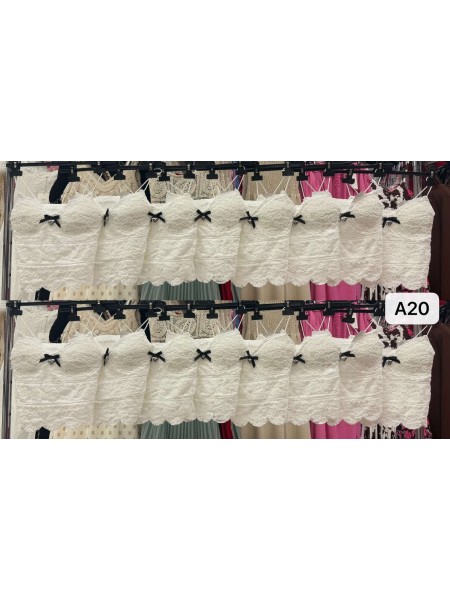 Bluzki damskie wlolskie,size uni ,paczka 6szt, 1 kolor