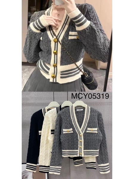 Swetry damskie ,size uni,paczka 12szt, mix kolor