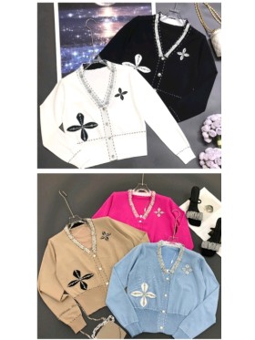 Swetry damskie ,size uni,paczka 6szt, mix kolor