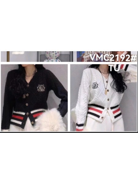 Swetry damskie ,size uni,paczka 6szt, mix kolor