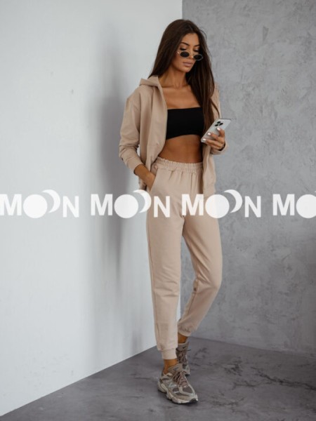Komplety  damskie Polskie,size s-xl,paczka 4szt, 1kolor