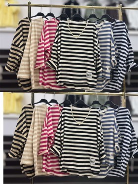 Bluzki damskie wloskie , Size uni,paczka 6szt,mix kolor