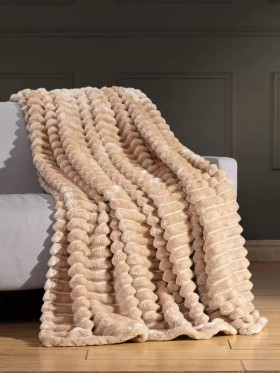 Koce gruby w rozmiarze : 200/220cm