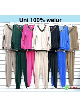 Komplety welurowe  Damskie . size uni , paczka 6szt ,mix kolor